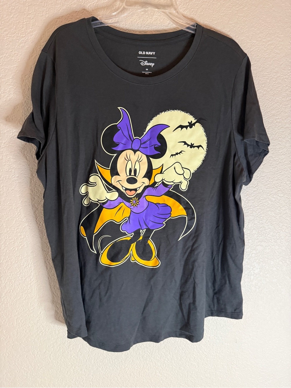 Old Navy Disney Women’s Black Minnie Mouse Halloween Tee 2X Cute